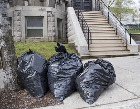 Benefits of obtaining a skip permit in Forest Hill